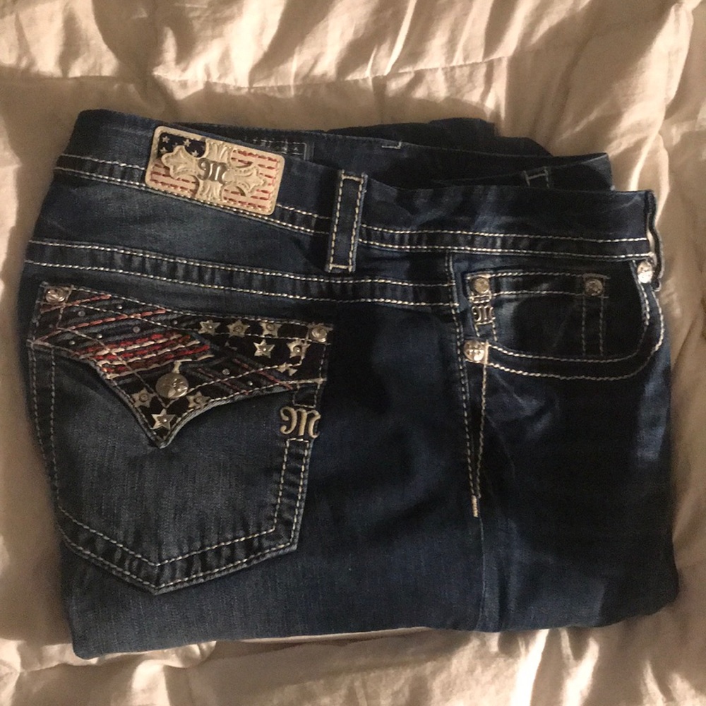 Mid rise boot cut